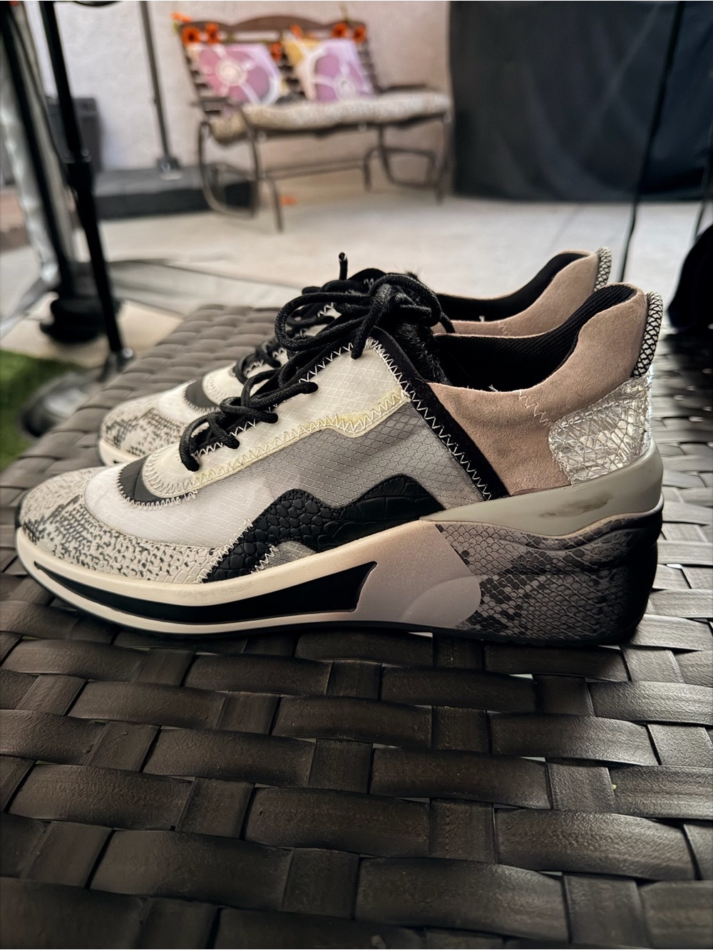 Gianni Bini Black, Gray & Cream Mixed-Material Platform Sneakers